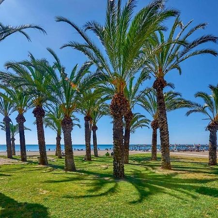 Studio La Carihuela Торемолинос Екстериор снимка